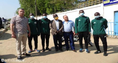 "أغلق أبواب الملعب".. وزير الرياضة التشادي يتسبب في إلغاء مباراة ثانية بالكونفدرالية